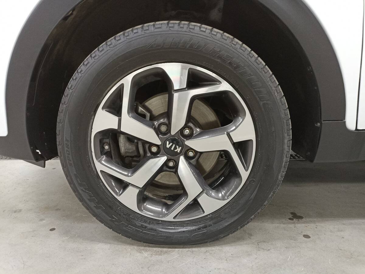 Б/У Киа Спортейдж 2020 года. Фото: #17