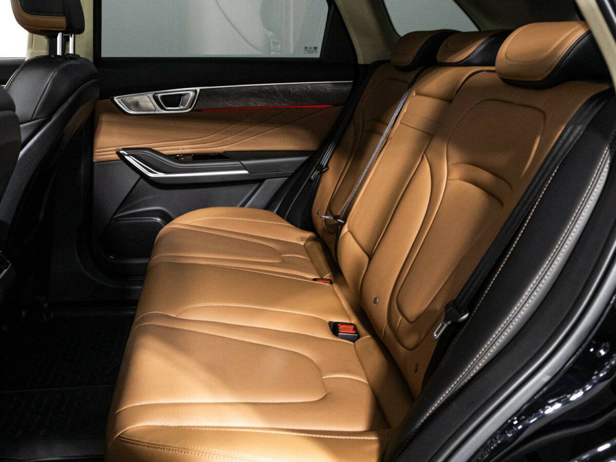 FAW Bestune T99 2023 года с пробегом. Фото: #9