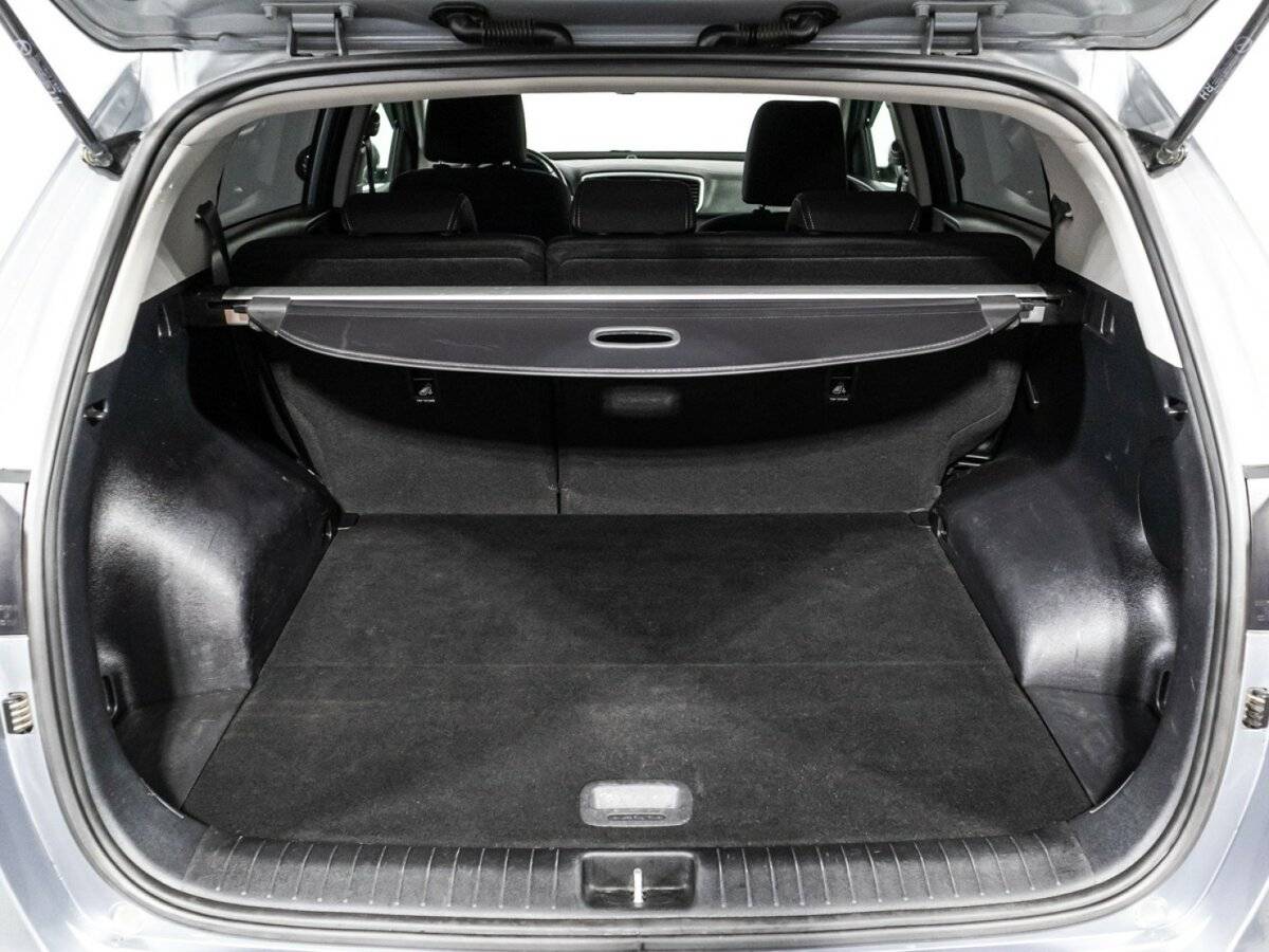 Б/У Киа Спортейдж 2020 года. Фото: #14