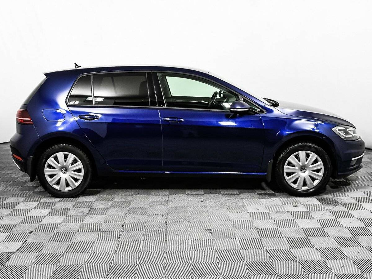 Б/У Фольксваген Гольф 2018 года. Фото: #3