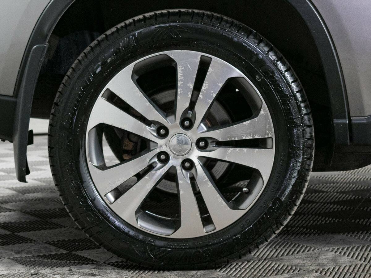 Б/У Ниссан Икс-Трейл 2013 года. Фото: #16