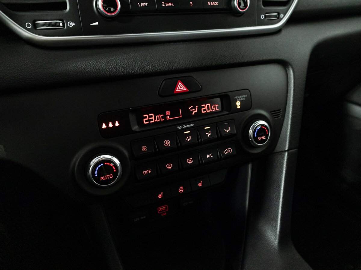 Б/У Киа Спортейдж 2018 года. Фото: #14