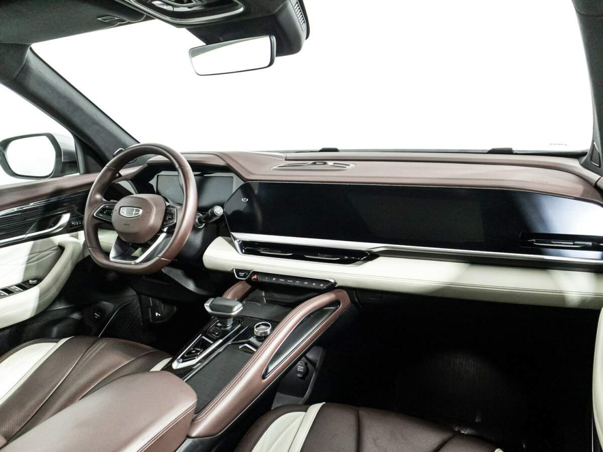 Geely Monjaro 2022 года с пробегом. Фото: #8