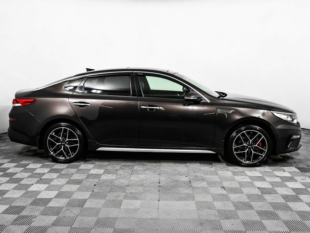 Б/У Киа Оптима 2018 года. Фото: #3