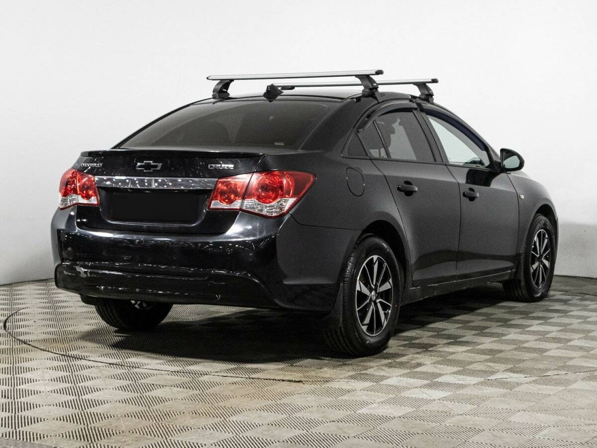 Б/У Шевроле Круз 2013 года. Фото: #4