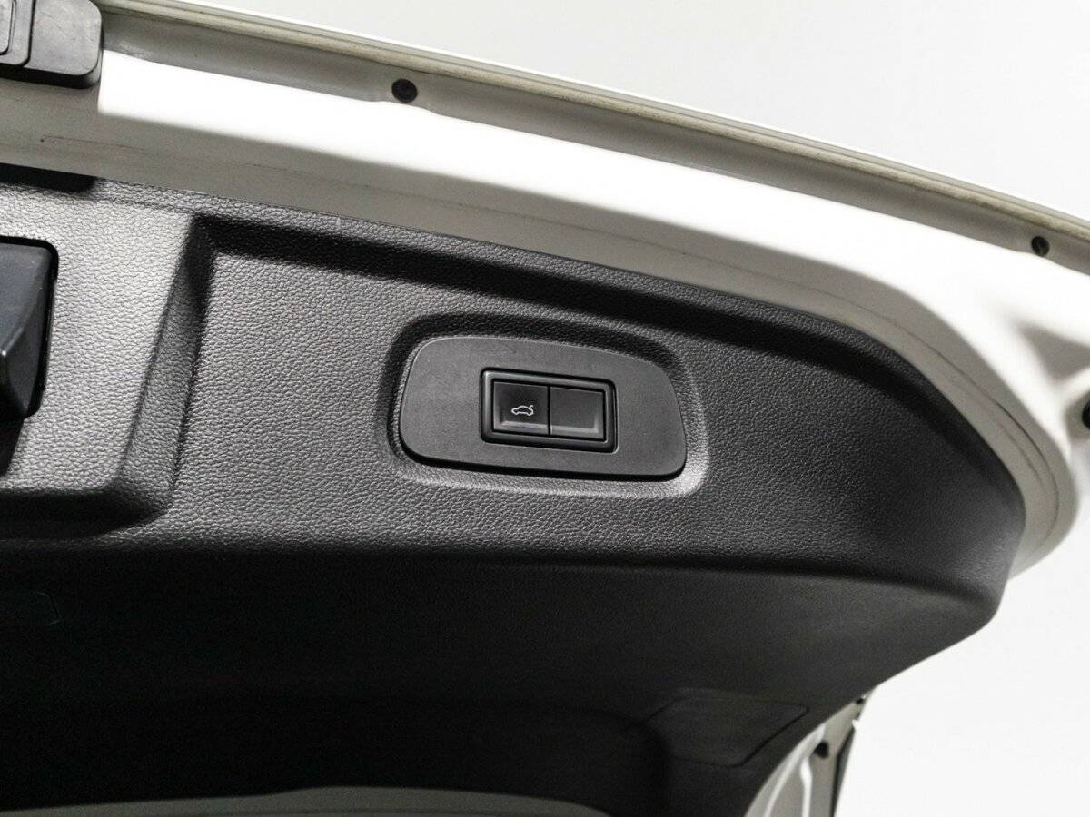 Москвич 3 2023 года с пробегом. Фото: #14