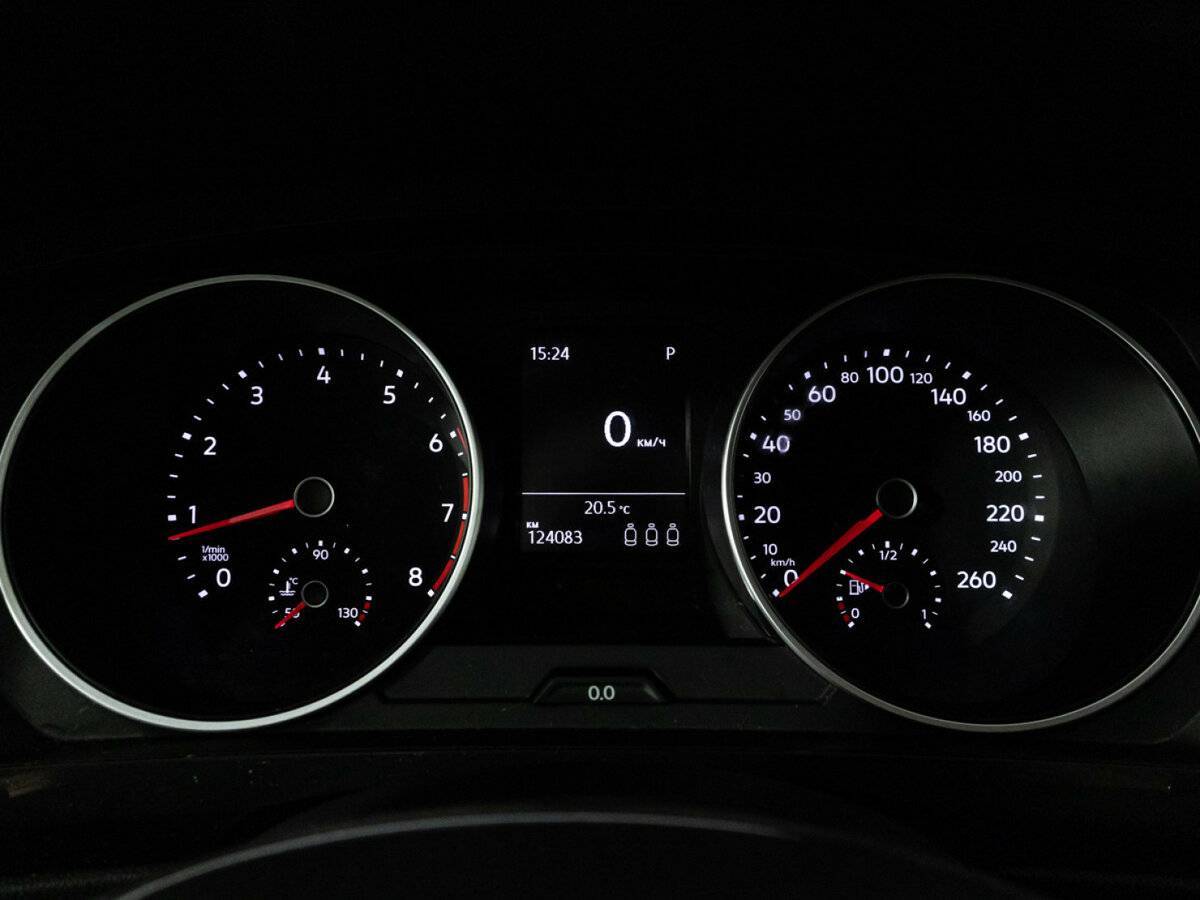 Б/У Фольксваген Тигуан 2019 года. Фото: #11