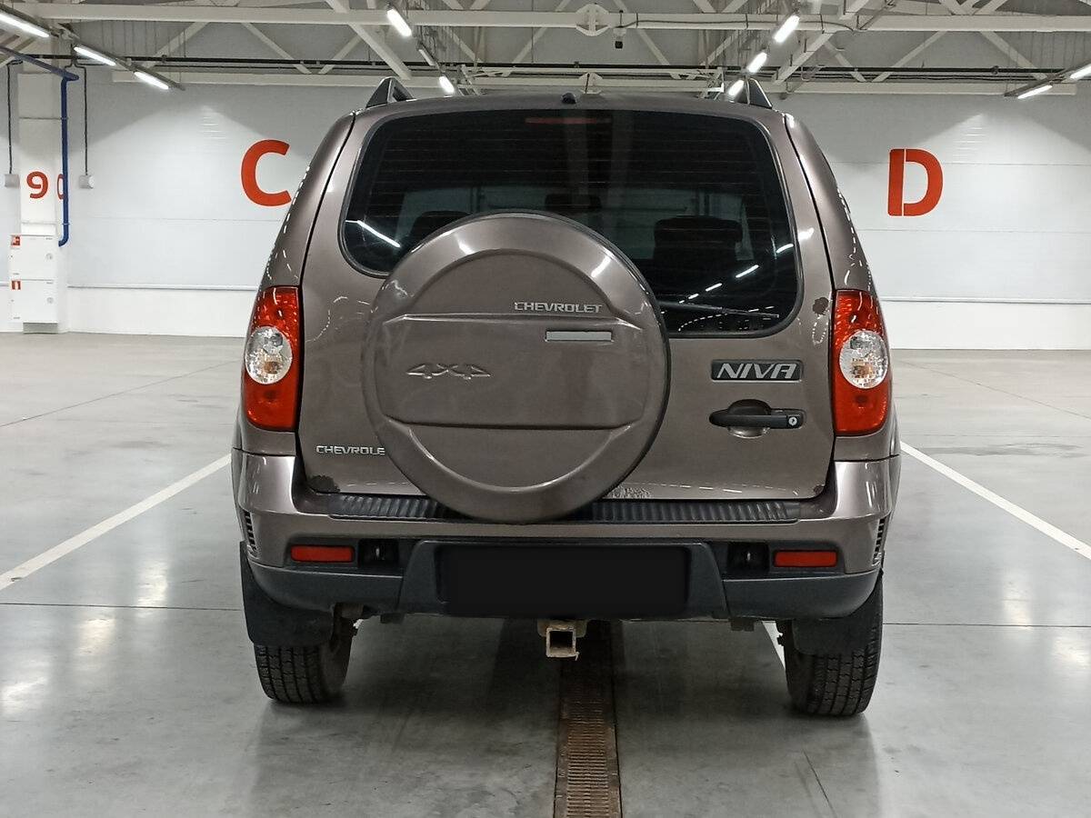 Б/У Шевроле Нива 2013 года. Фото: #5