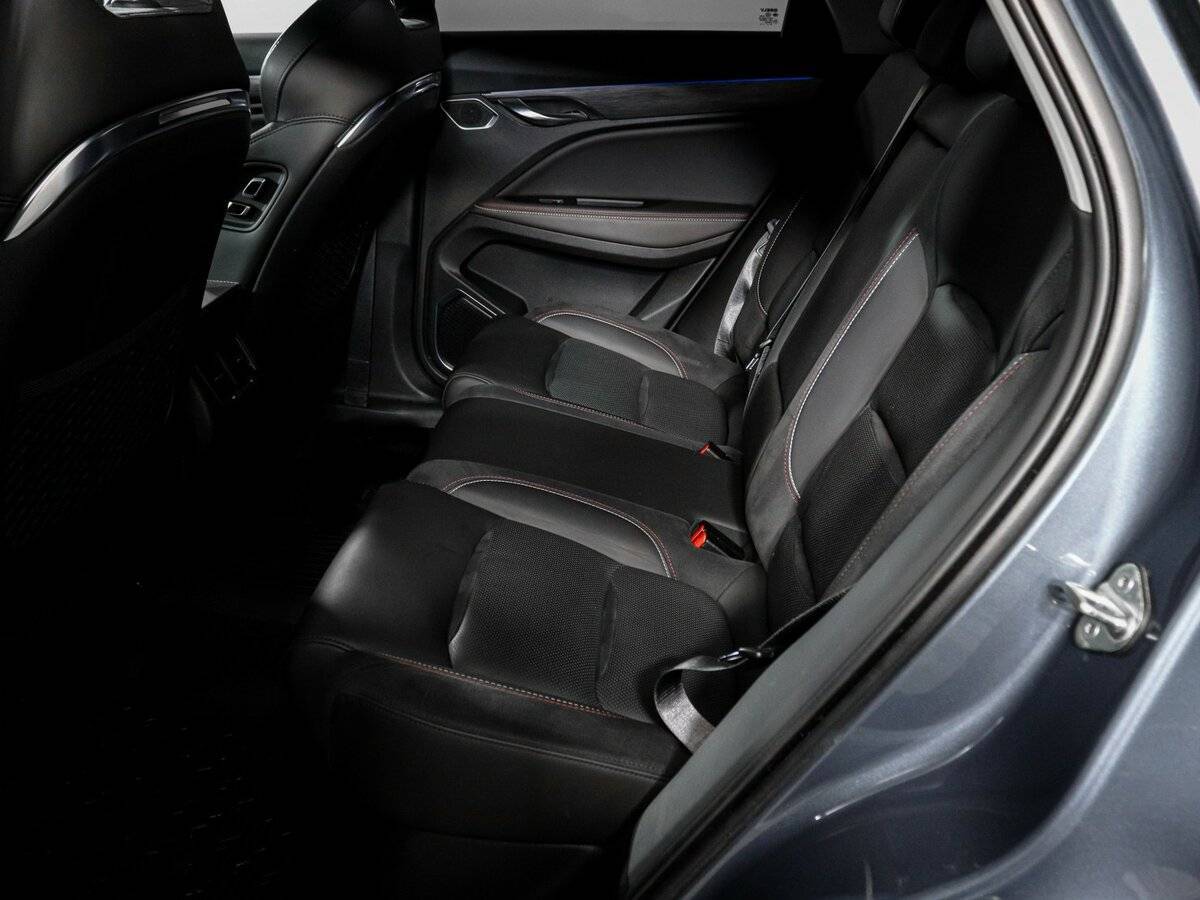 Geely Tugella 2021 года с пробегом. Фото: #9