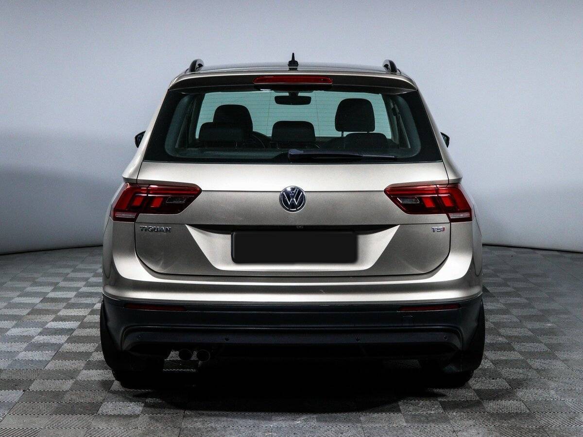 Б/У Фольксваген Тигуан 2017 года. Фото: #5