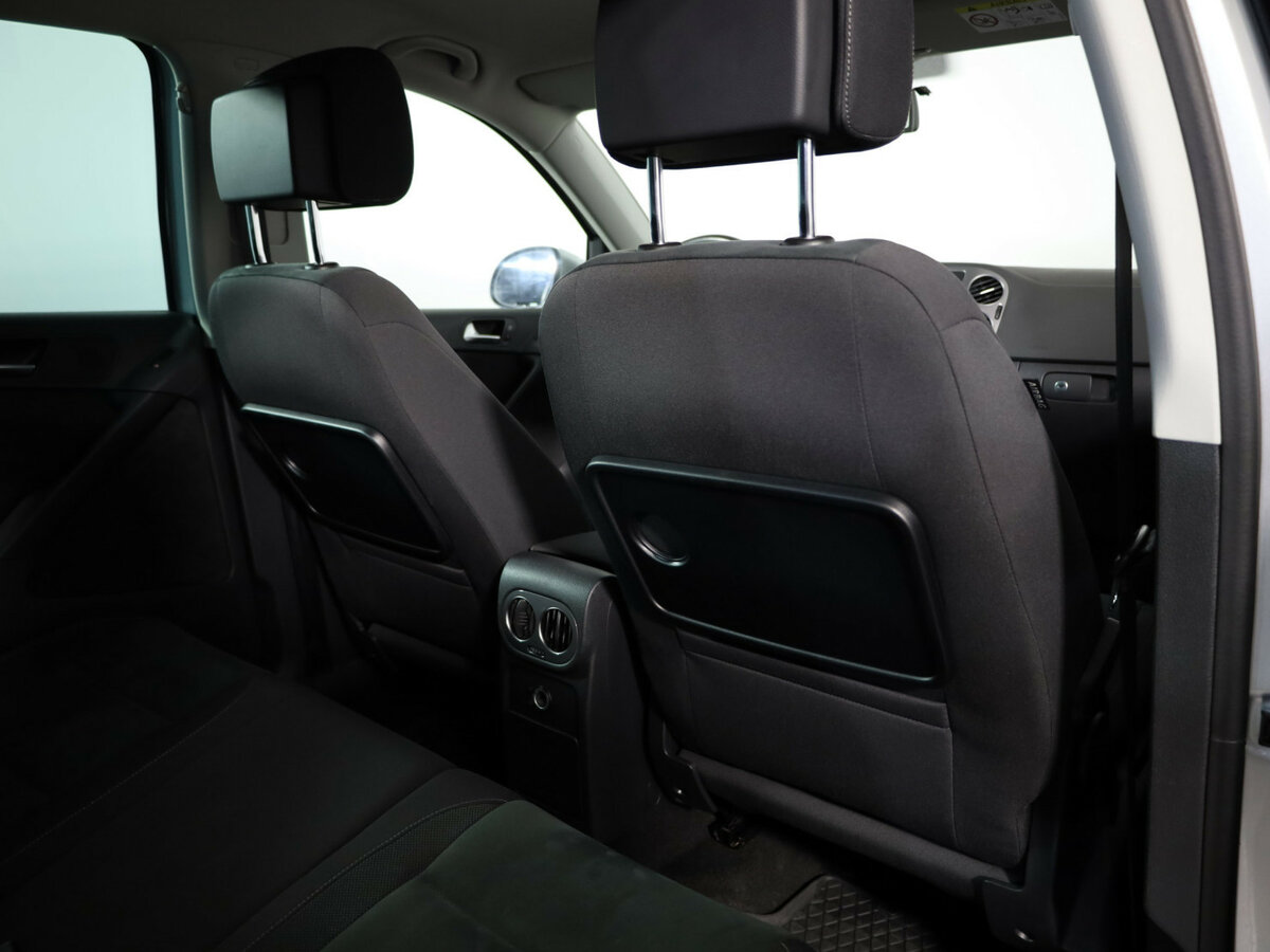 Б/У Фольксваген Тигуан 2016 года. Фото: #14