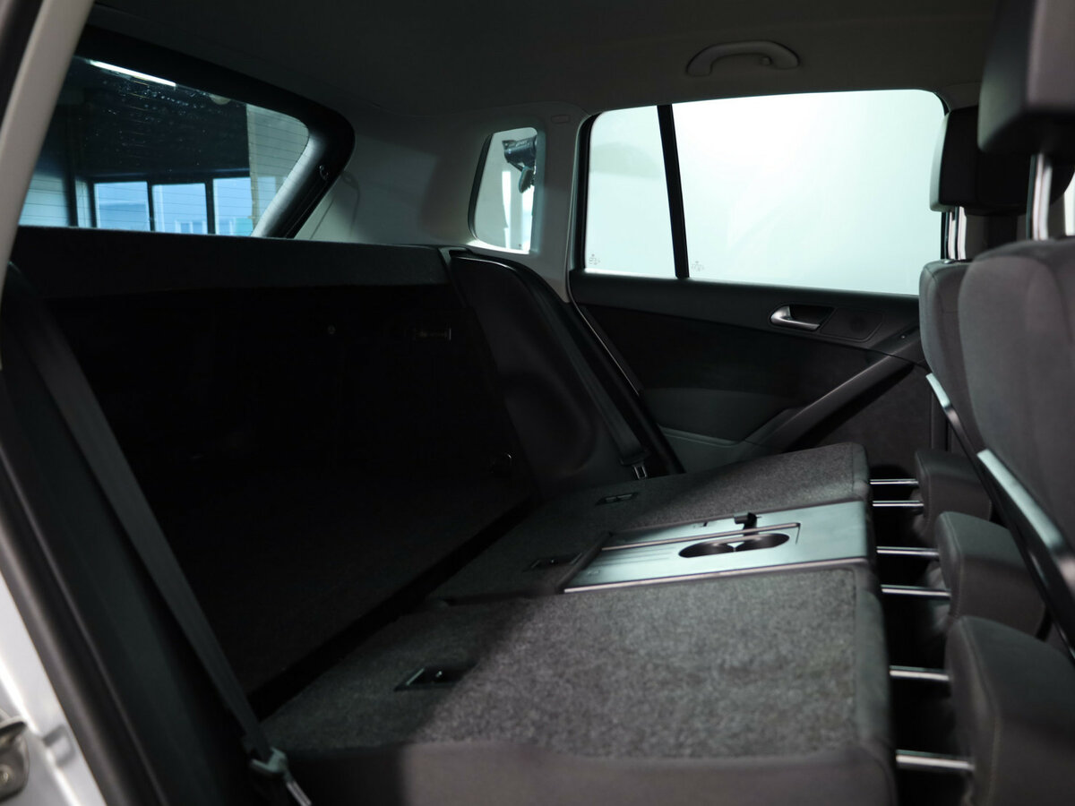 Б/У Фольксваген Тигуан 2016 года. Фото: #16