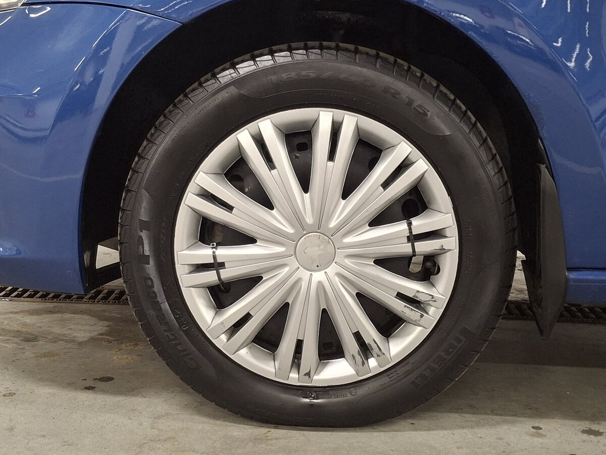 Б/У Фольксваген Поло 2018 года. Фото: #17