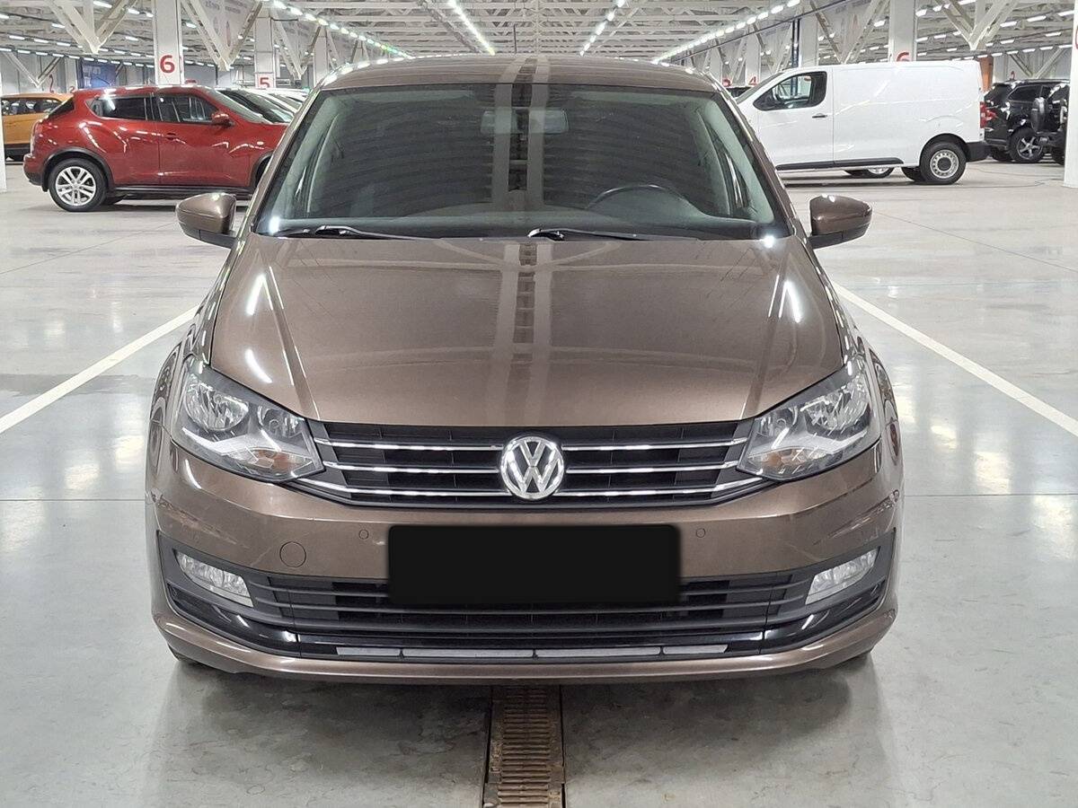 Б/У Фольксваген Поло 2018 года. Фото: #1