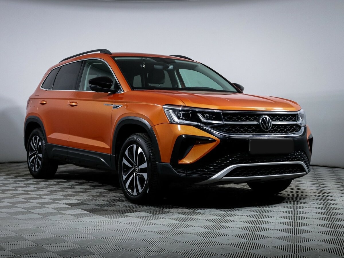 Volkswagen Taos 2021 года с пробегом. Фото: #2