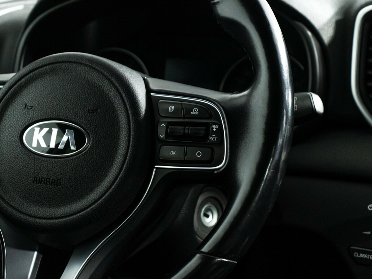 Б/У Киа Спортейдж 2016 года. Фото: #16