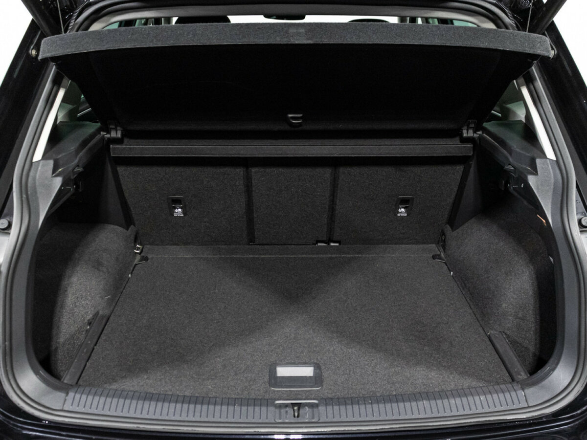 Б/У Фольксваген Тигуан 2018 года. Фото: #18