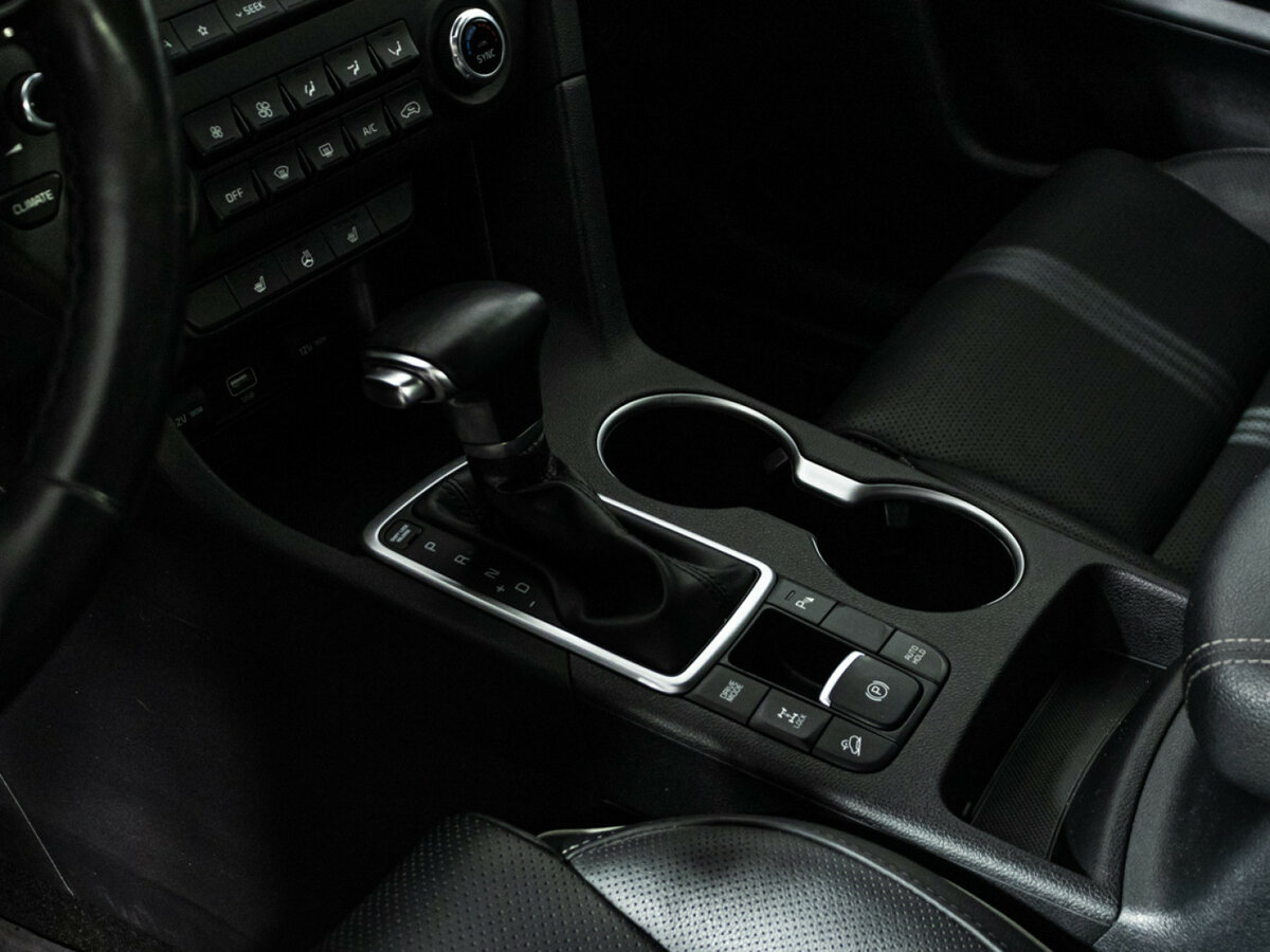 Б/У Киа Спортейдж 2020 года. Фото: #16