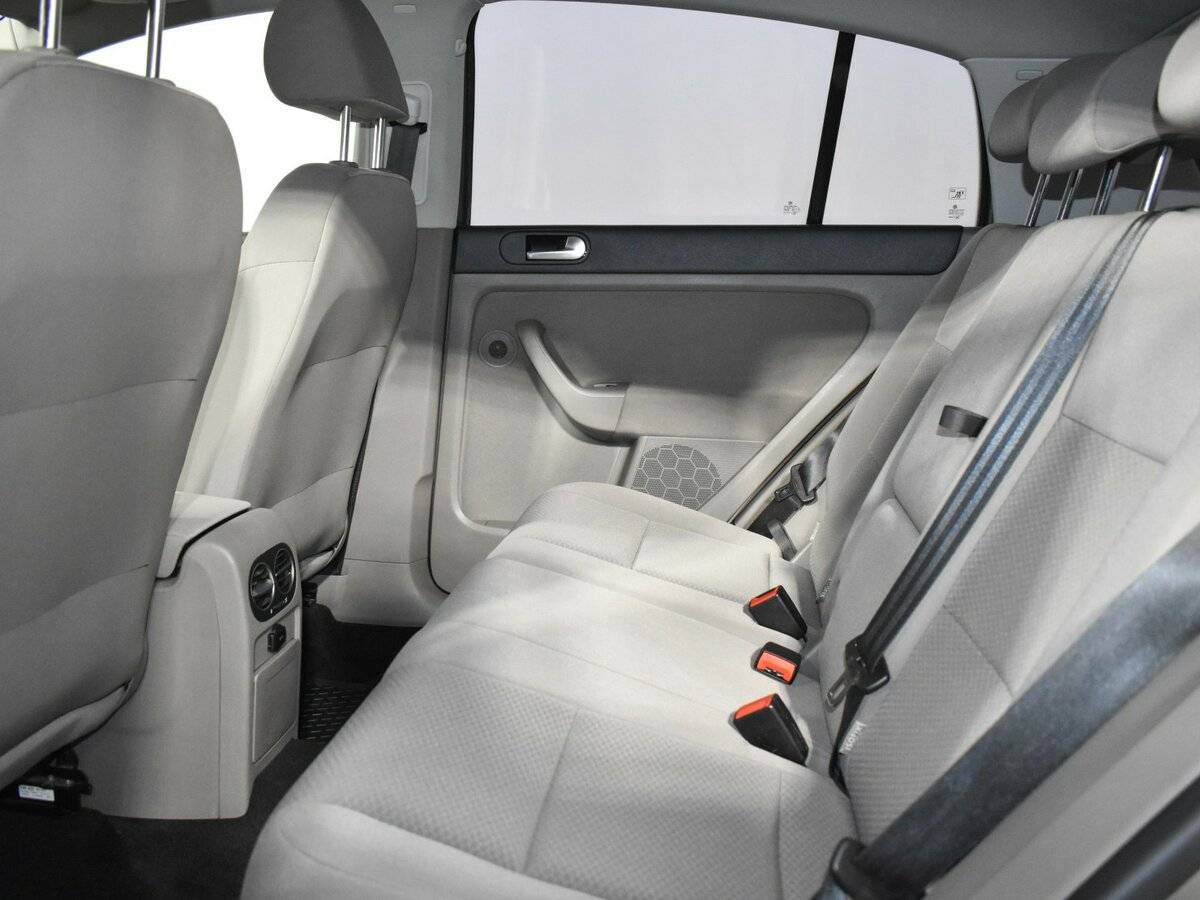 Б/У Фольксваген Гольф Плюс 2012 года. Фото: #10