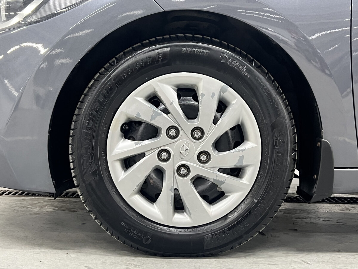 Б/У Хендай Елантра 2016 года. Фото: #17