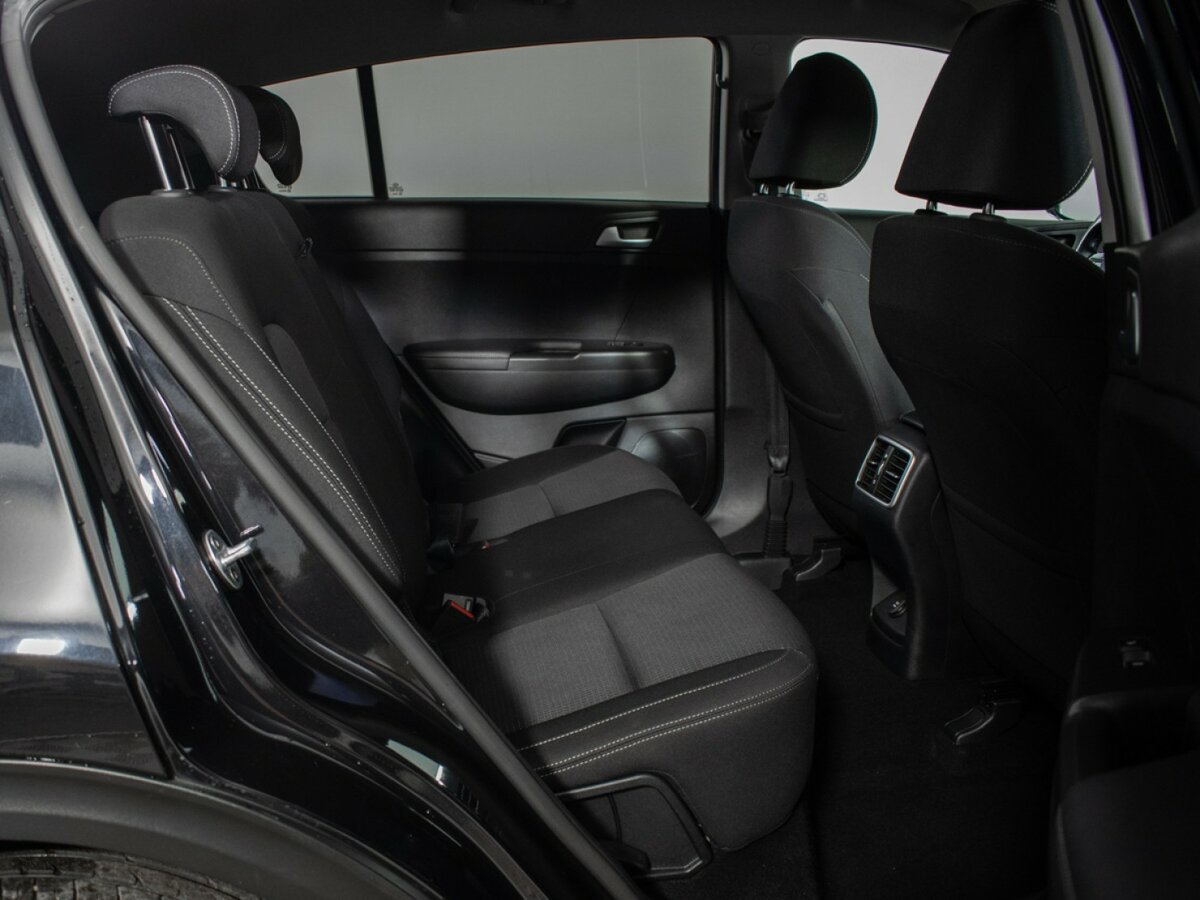 Б/У Киа Спортейдж 2018 года. Фото: #7