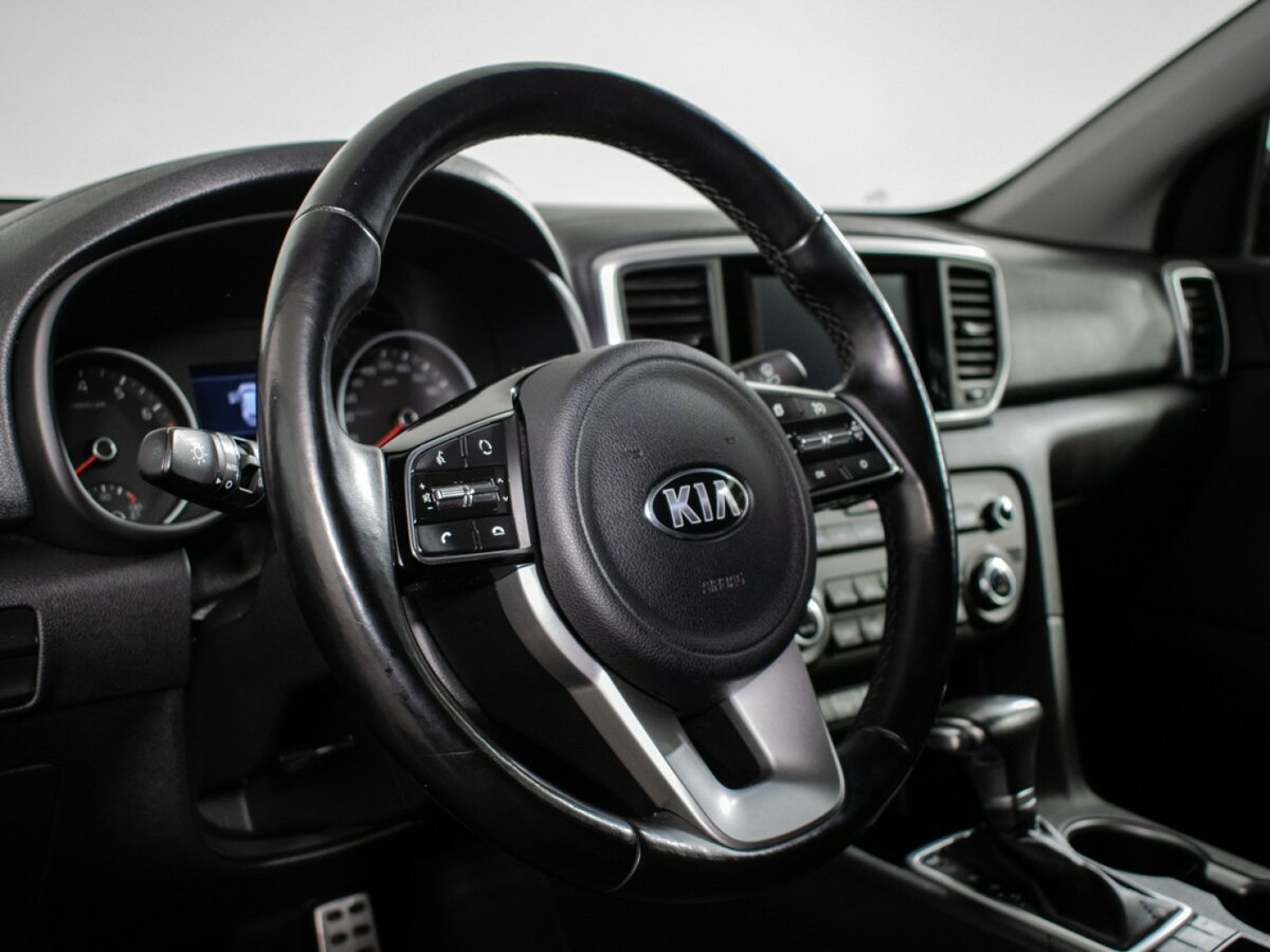 Б/У Киа Спортейдж 2018 года. Фото: #10