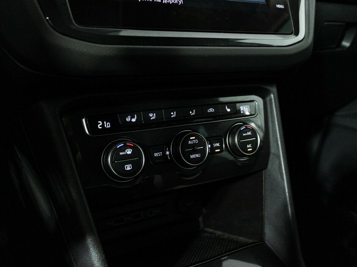 Б/У Фольксваген Тигуан 2019 года. Фото: #13