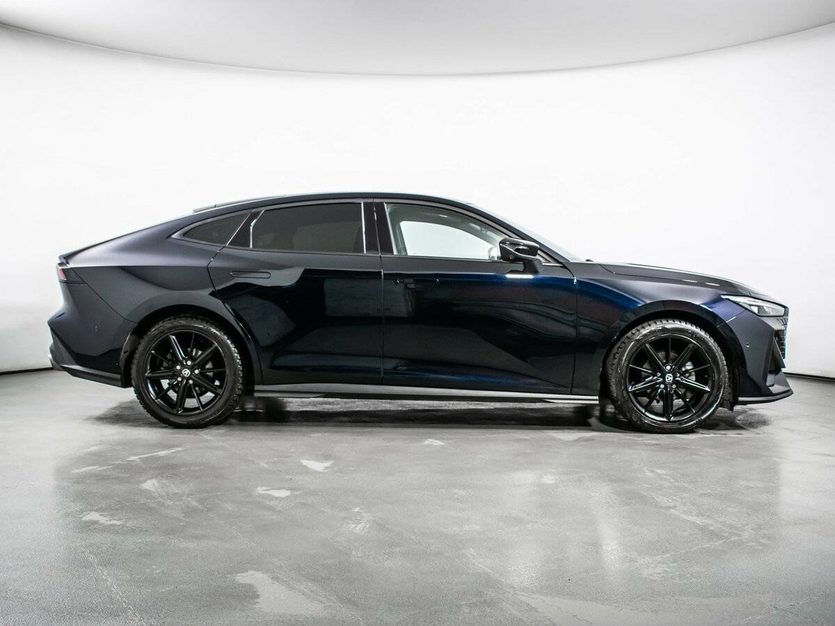 Б/У Чанган УНИ-В 2023 года. Фото: #3