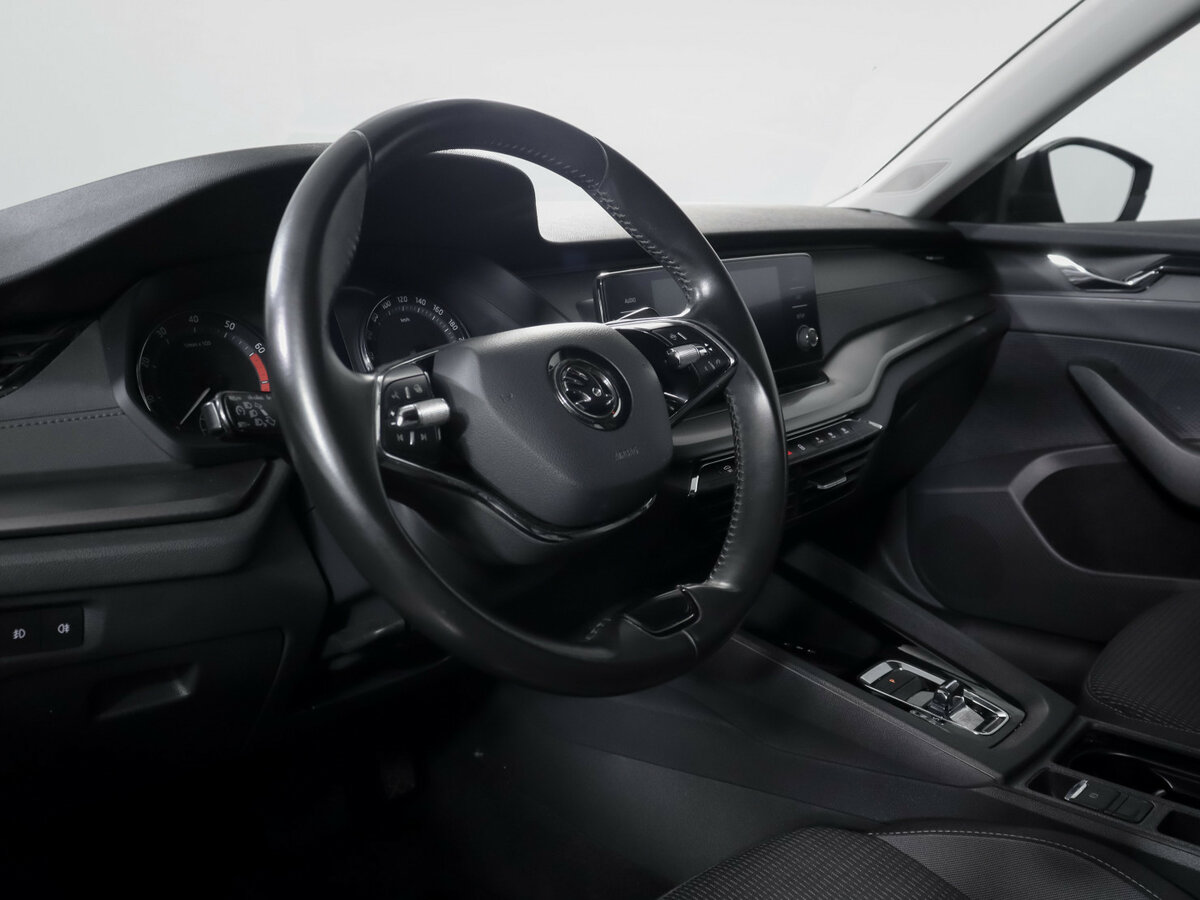 Skoda Octavia 2020 года с пробегом. Фото: #10