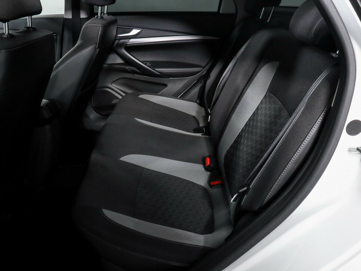 Lada (ВАЗ) Vesta 2024 года с пробегом. Фото: #7