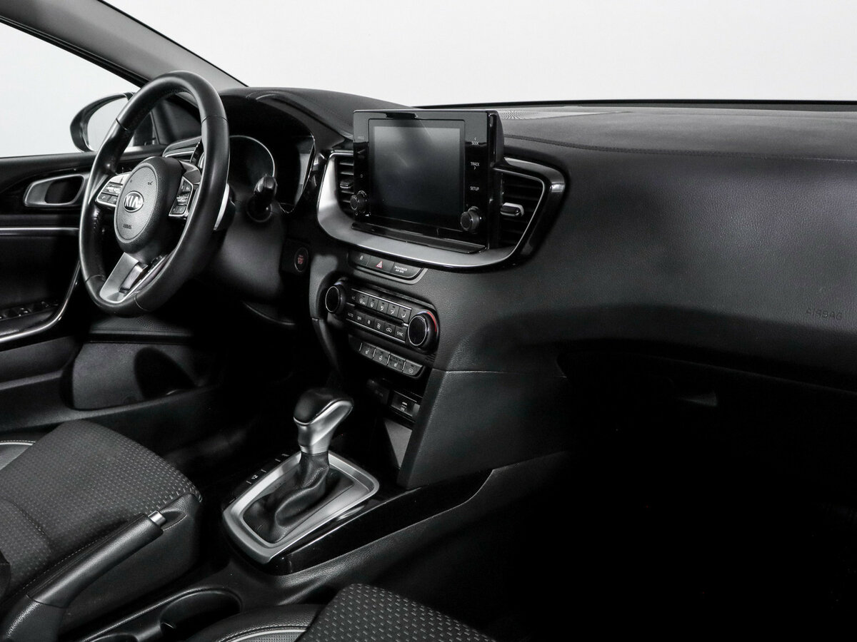 Kia Ceed 2021 года с пробегом. Фото: #8