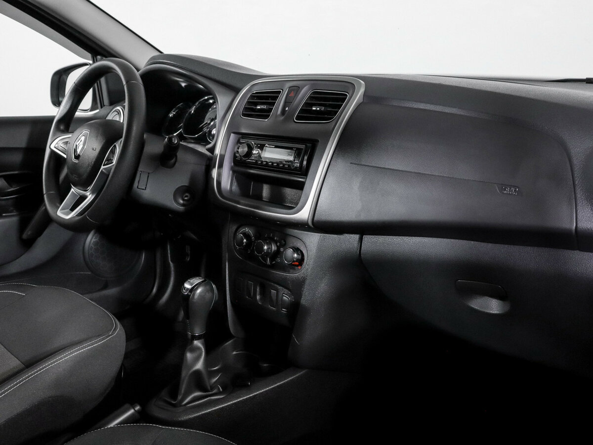 Renault Logan 2021 года с пробегом. Фото: #6