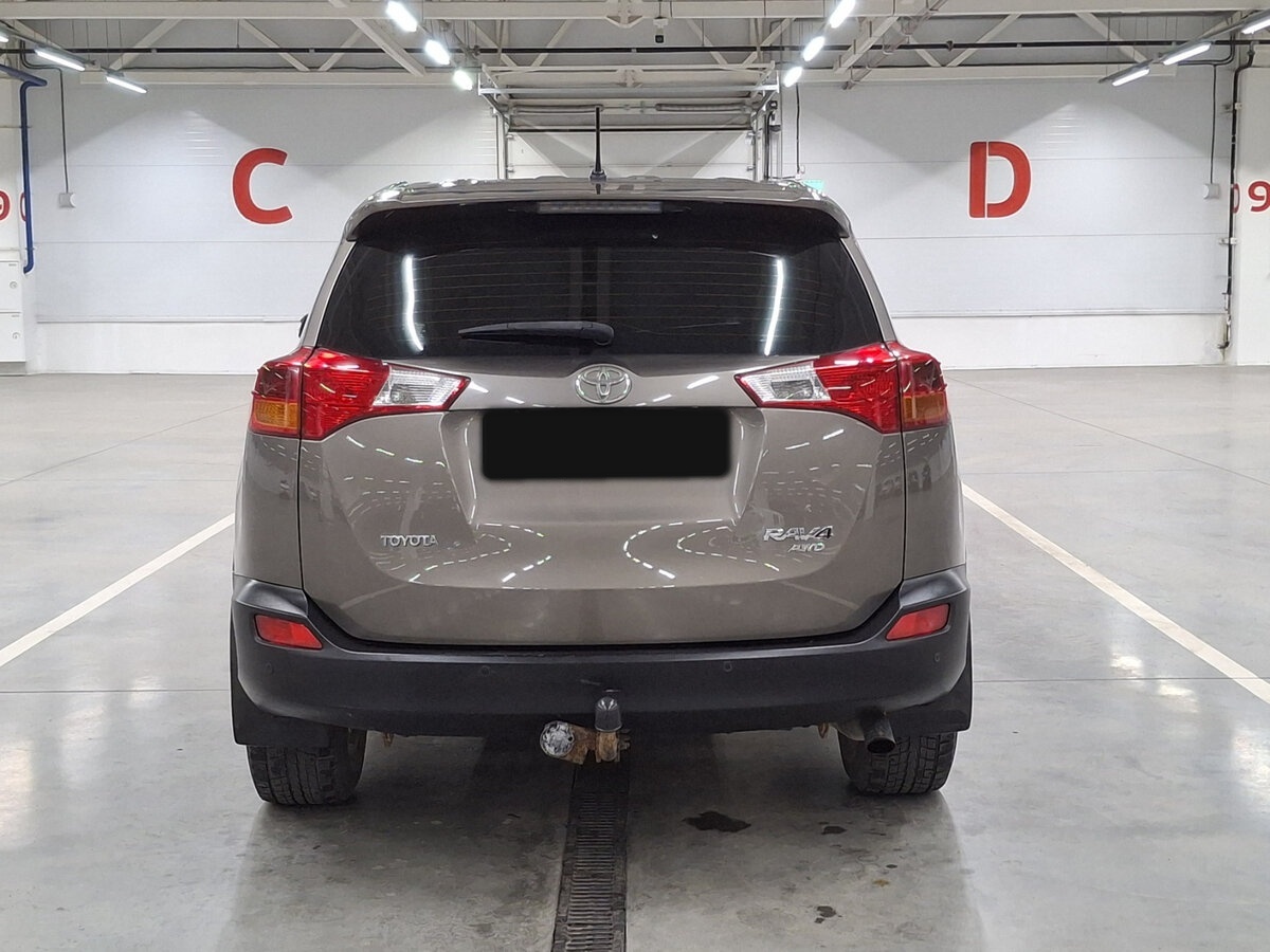 Toyota RAV4 2013 года с пробегом. Фото: #5