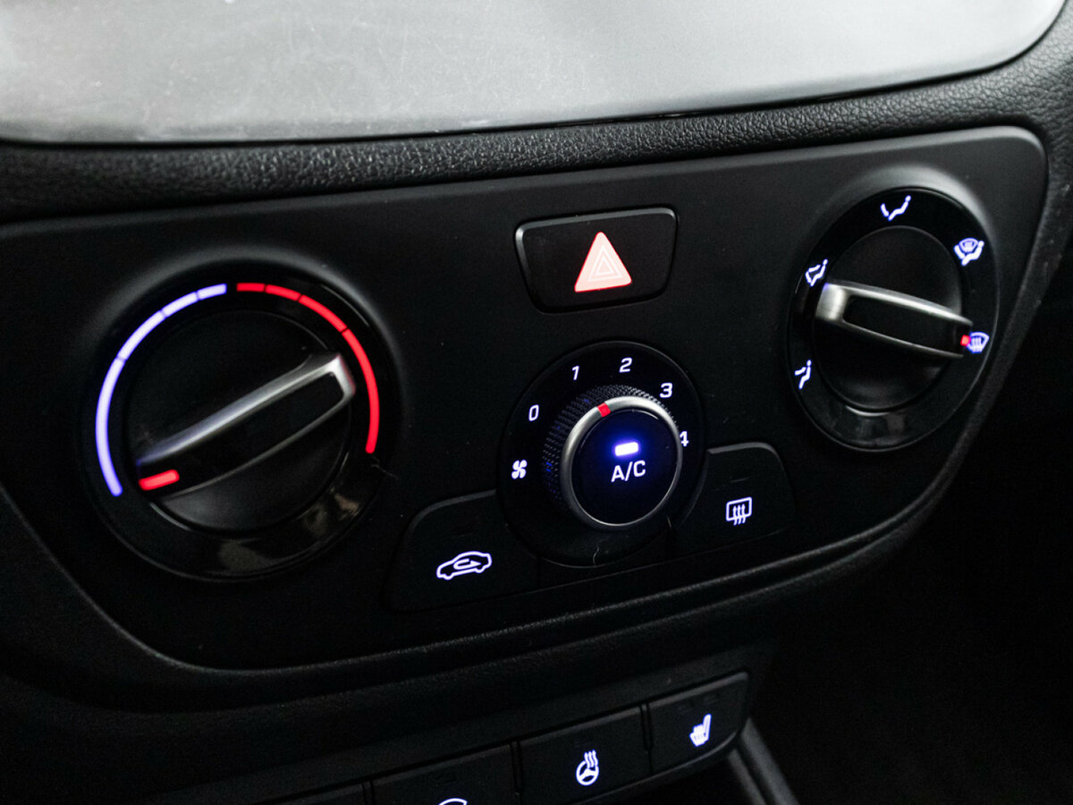 Hyundai Solaris 2018 года с пробегом. Фото: #16