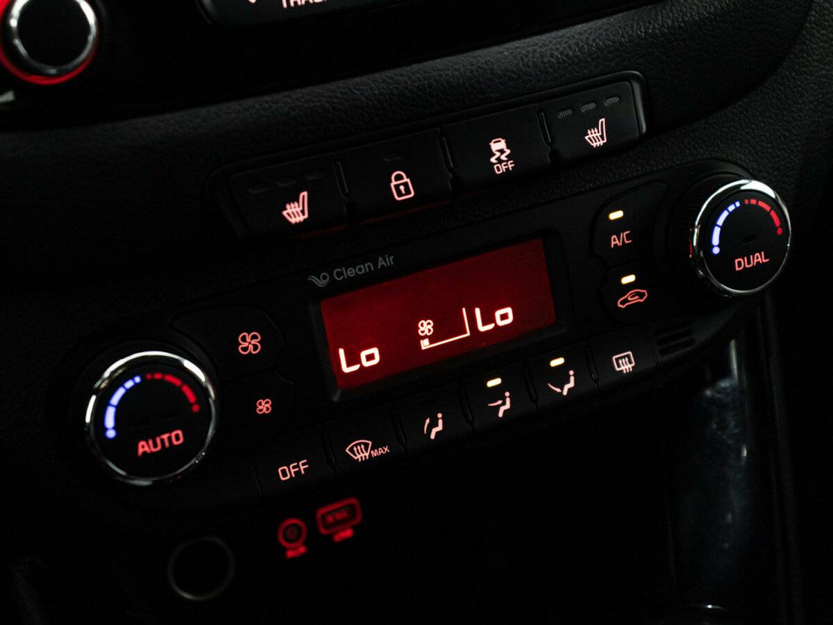 Б/У Киа Сид 2015 года. Фото: #14