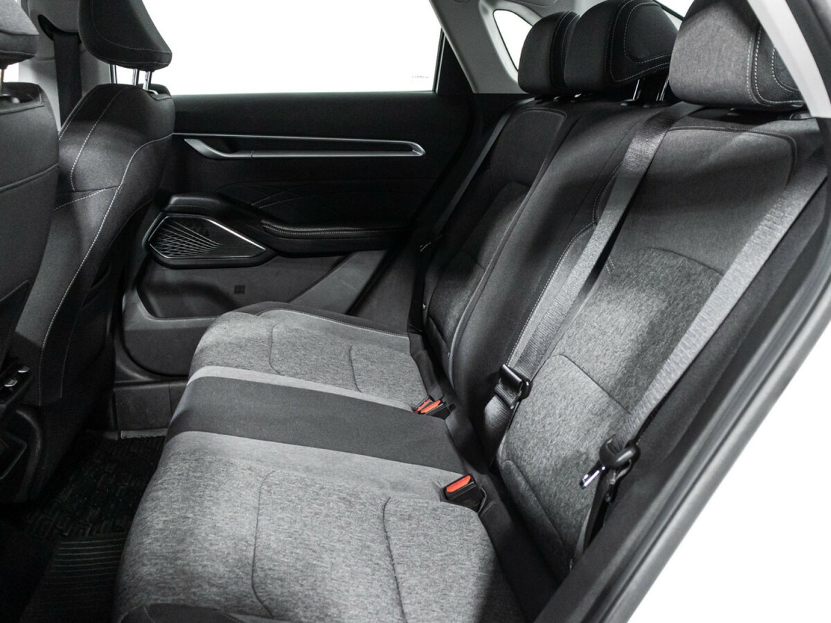 Geely Emgrand 2023 года с пробегом. Фото: #9