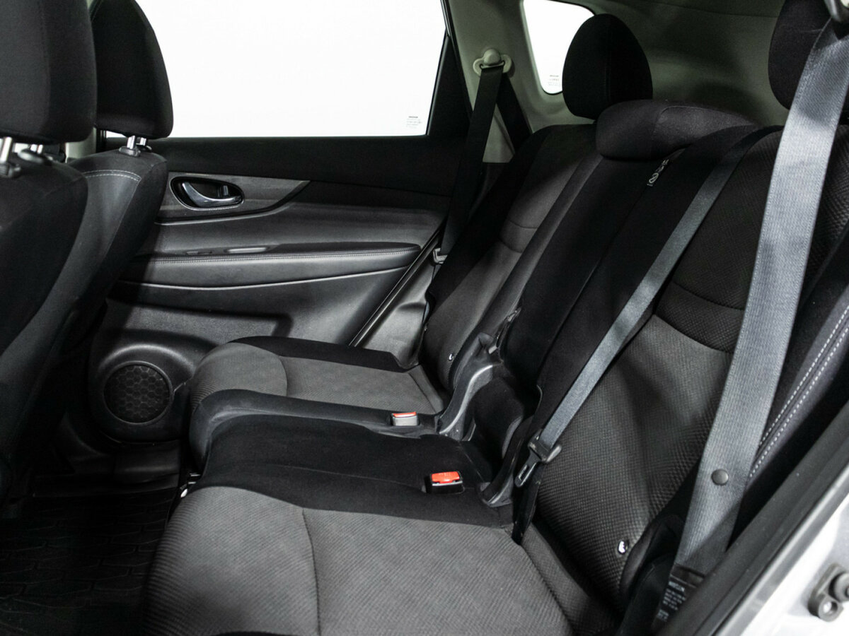 Б/У Ниссан Икс-Трейл 2018 года. Фото: #8