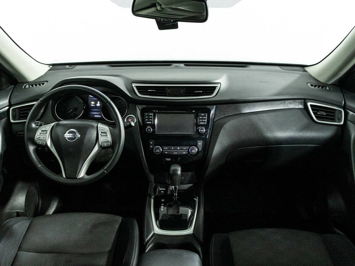 Б/У Ниссан Икс-Трейл 2018 года. Фото: #11