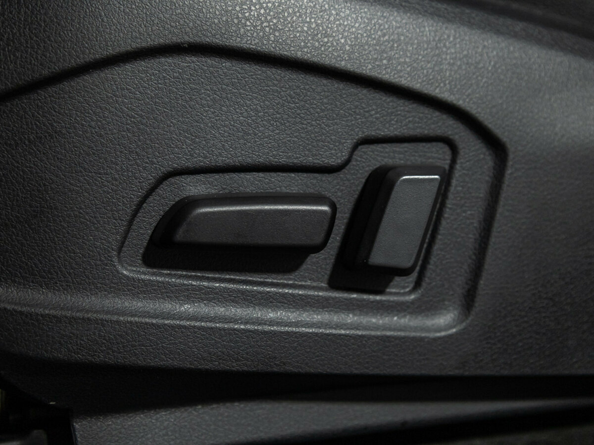 FAW Bestune T77 2023 года с пробегом. Фото: #15