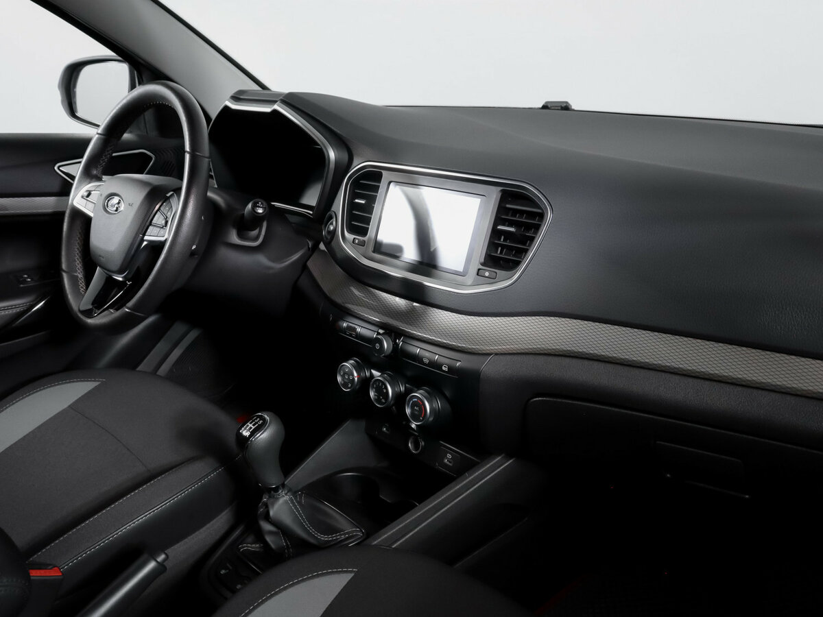 Lada (ВАЗ) Vesta 2023 года с пробегом. Фото: #6