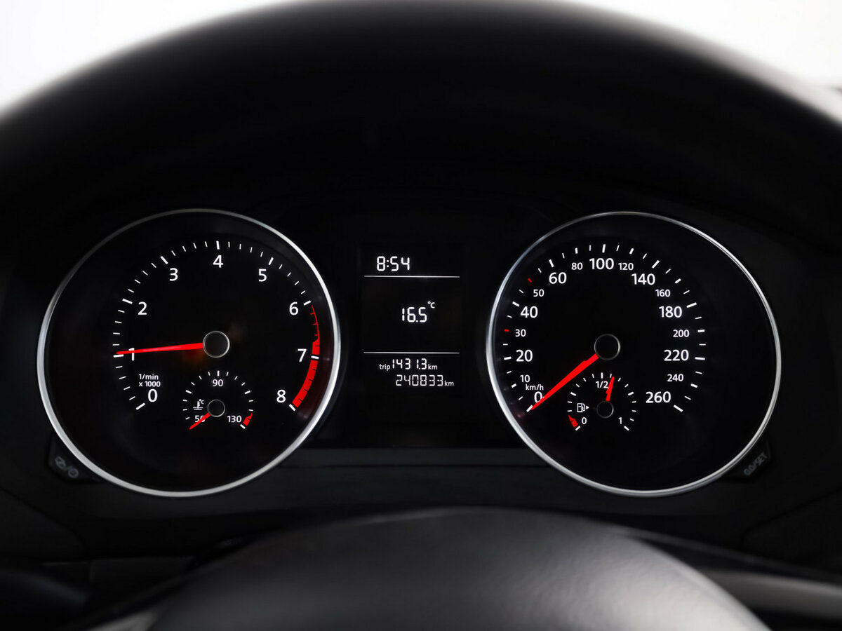 Volkswagen Jetta 2015 года с пробегом. Фото: #9