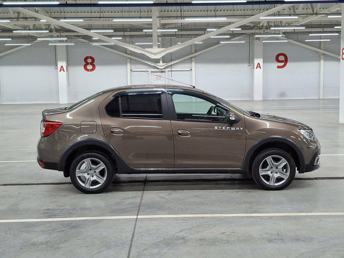 Б/У Рено Логан 2020 года. Фото: #3