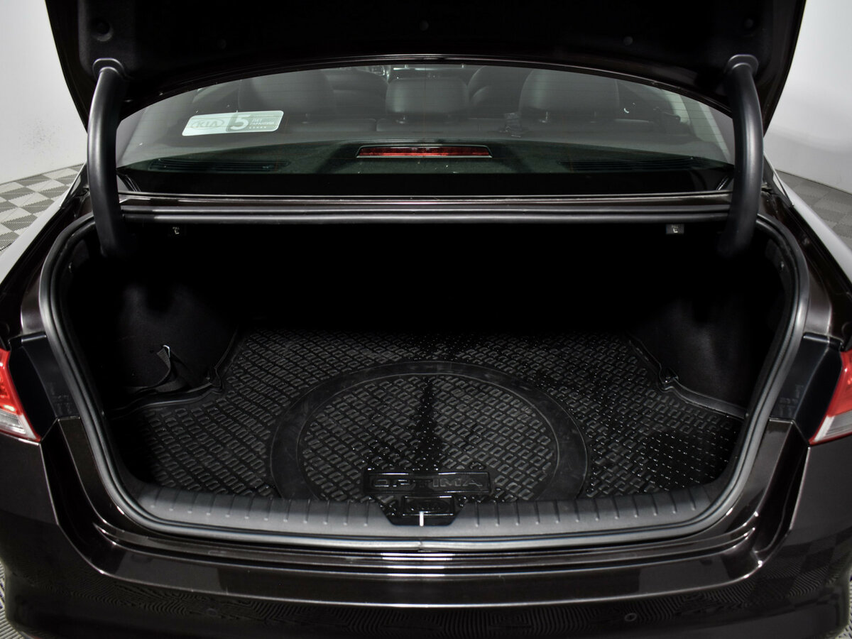 Б/У Киа Оптима 2017 года. Фото: #16