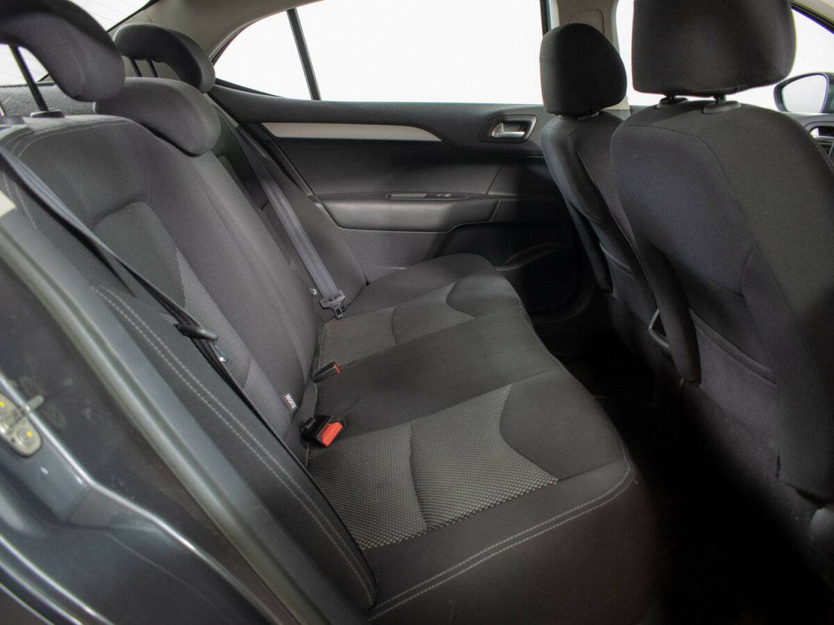 Б/У Ситроен Ц4 2013 года. Фото: #9