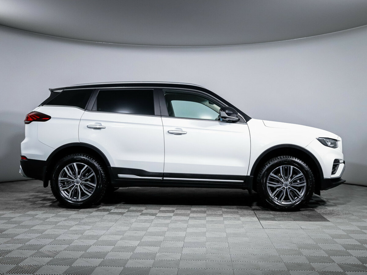 Б/У Джили Атлас Про 2021 года. Фото: #3