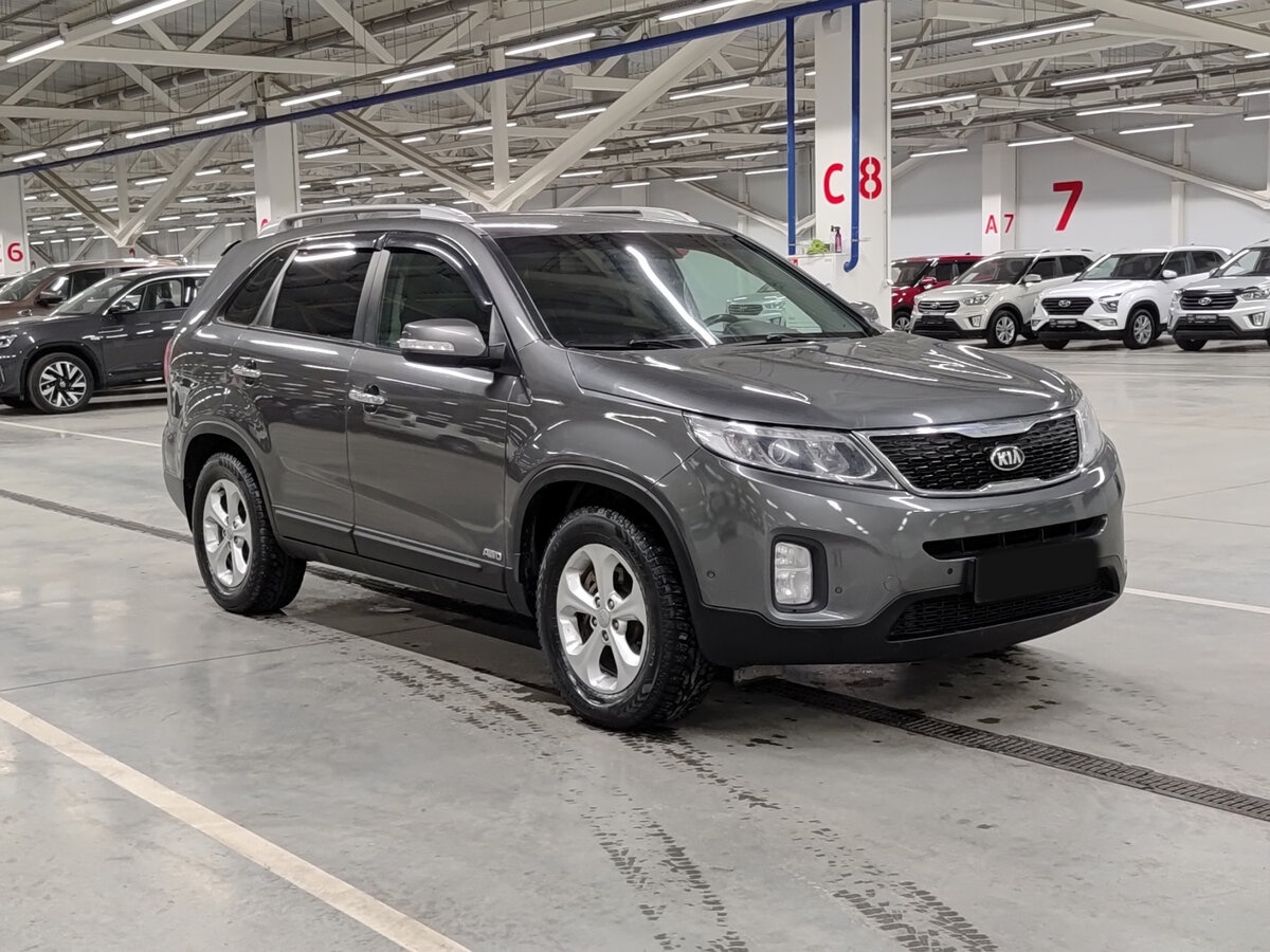 Kia Sorento 2013 года с пробегом. Фото: #2