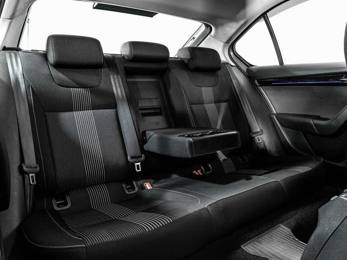 Skoda Octavia 2019 года с пробегом. Фото: #16