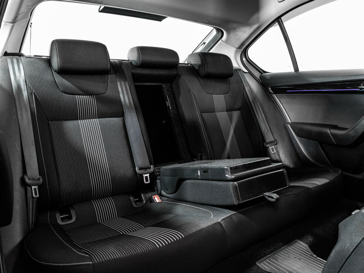 Skoda Octavia 2019 года с пробегом. Фото: #17