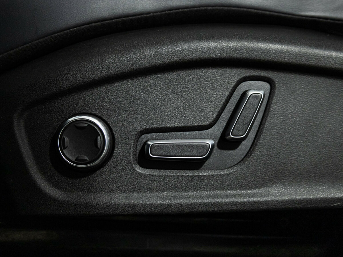 Geely Atlas 2024 года с пробегом. Фото: #13