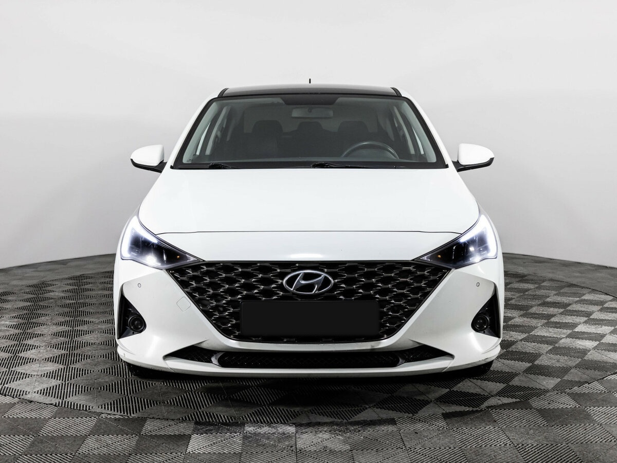 Hyundai Solaris 2020 года с пробегом. Фото: #1